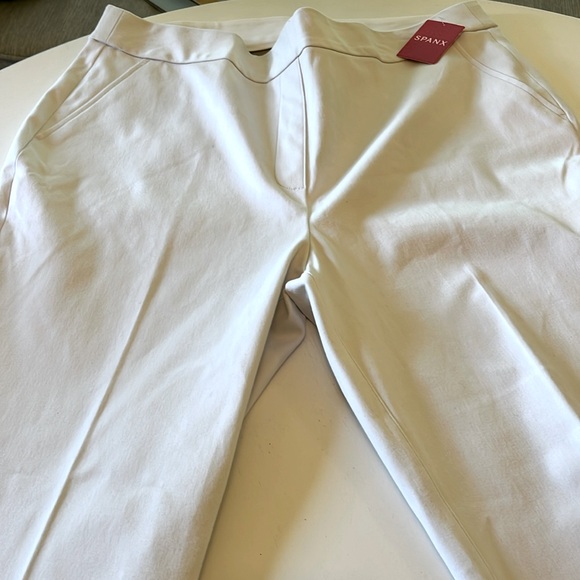 SPANX white PANTS (pull on) - Picture 1 of 8